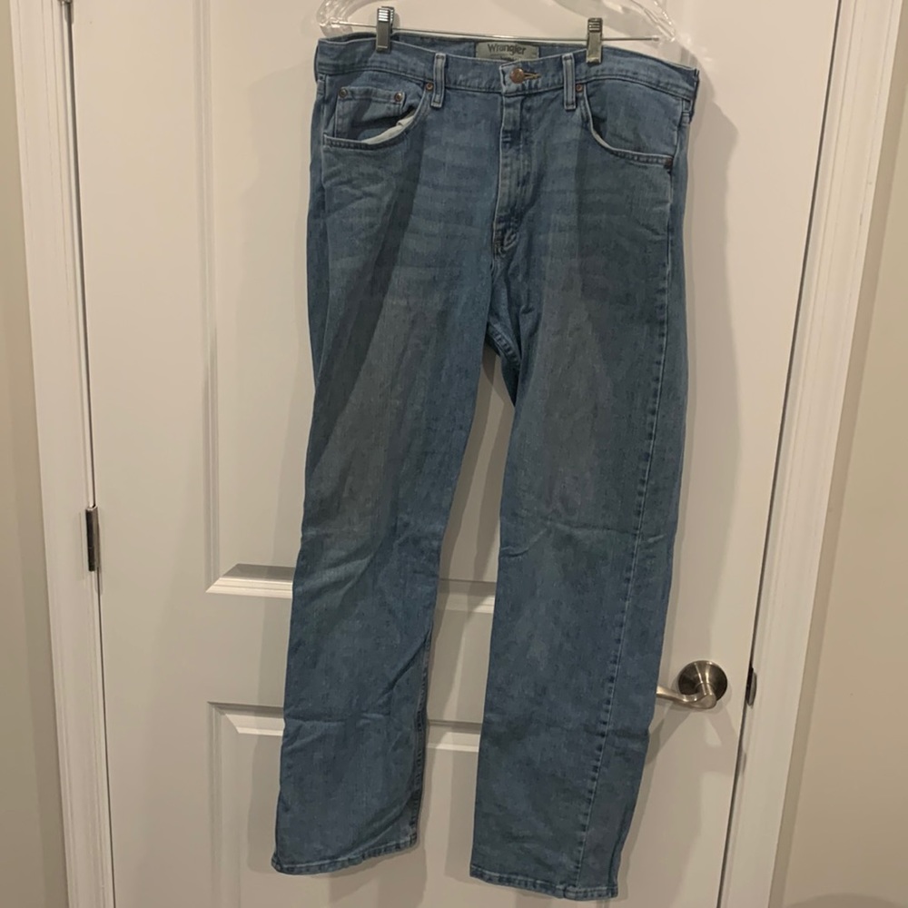 Mens wrangler blue jeans 34x34